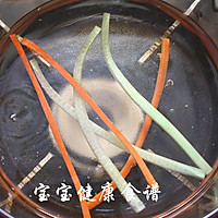 紫菜包饭  宝宝健康食谱的做法图解3