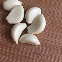 凉拌黑木耳的做法图解1