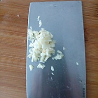 水焯生菜的做法图解1