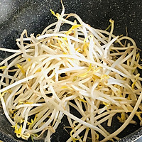 时蔬泡菜汤的做法图解2