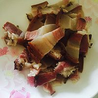 蒜苔炒腊肉的做法图解4