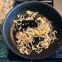 酸辣咸甜的炭烧鸡肉红薯粉条#秋天怎么吃#的做法图解4
