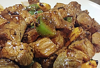 黑椒蒜子牛肉粒的做法