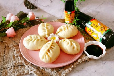 鲜贝露春日尝鲜+卤肉茴香蒸饺