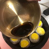 煎口蘑鹌鹑蛋的做法图解9