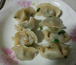 煎饺(速冻水饺)的做法