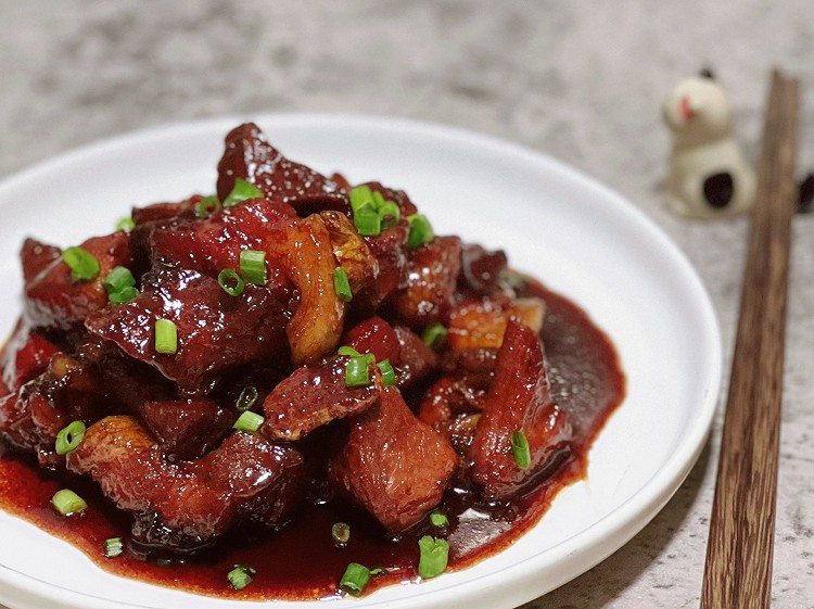 酱香蜜汁红烧焖猪肉的做法
