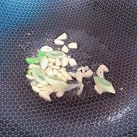 芥兰虾仁炒核桃的做法图解5