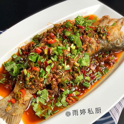 香辣鲈鱼（家常菜）