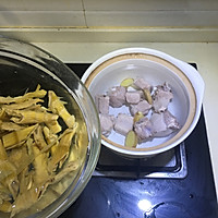 笋干排骨煲的做法图解4
