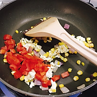 番茄鸡肉虾仁芝士焗饭的做法图解10