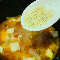 感恩孩子：西红柿豆腐鱼面汤的做法图解14
