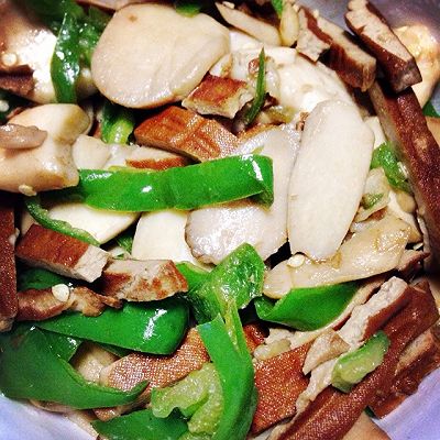 杏鲍菇炒香干