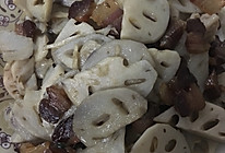 莲藕炒腊肉的做法