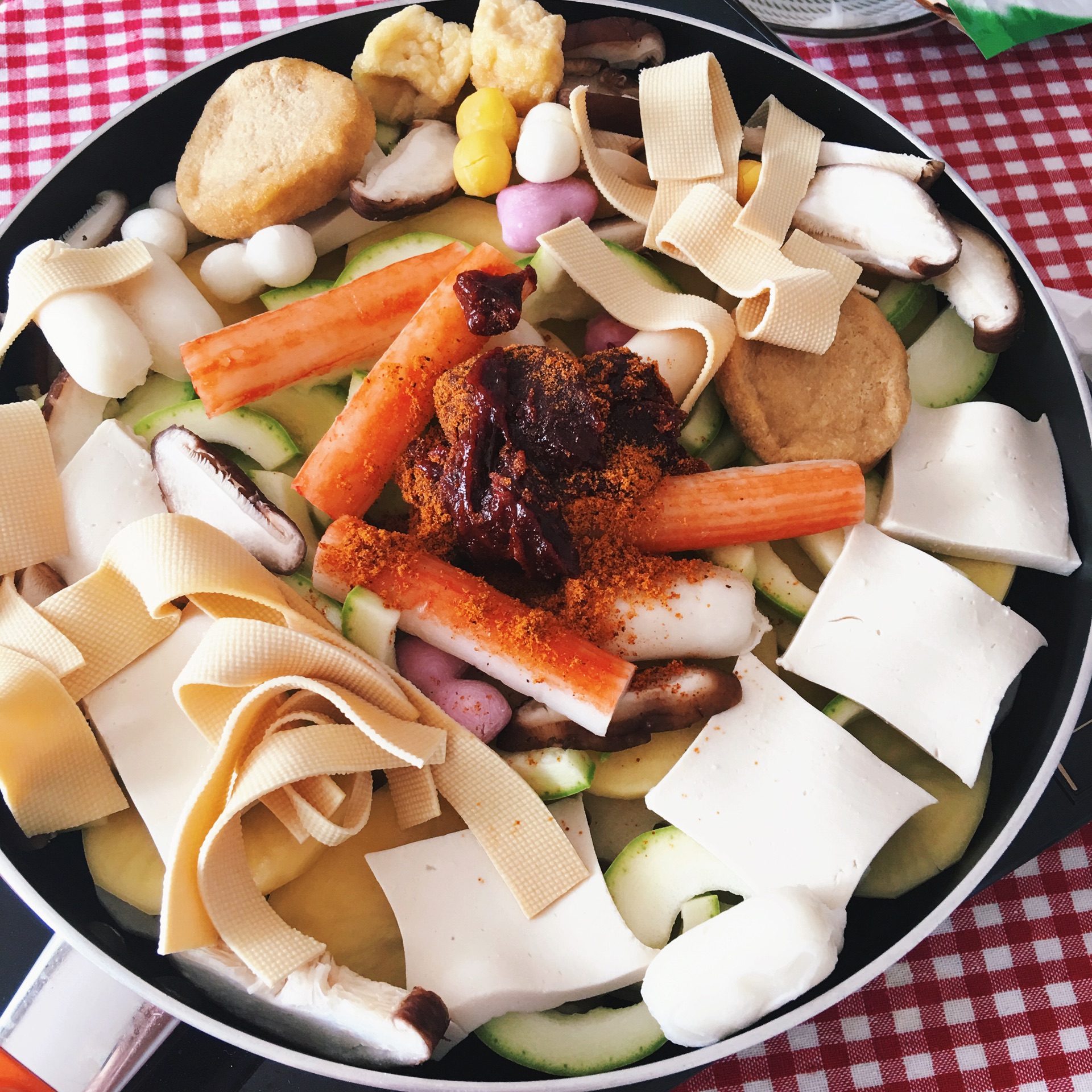 【韩国家庭做法】蘑菇锅 好喝到汤都能喝光！ - 哔哩哔哩