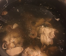 鲍鱼香菇鸡汤的做法