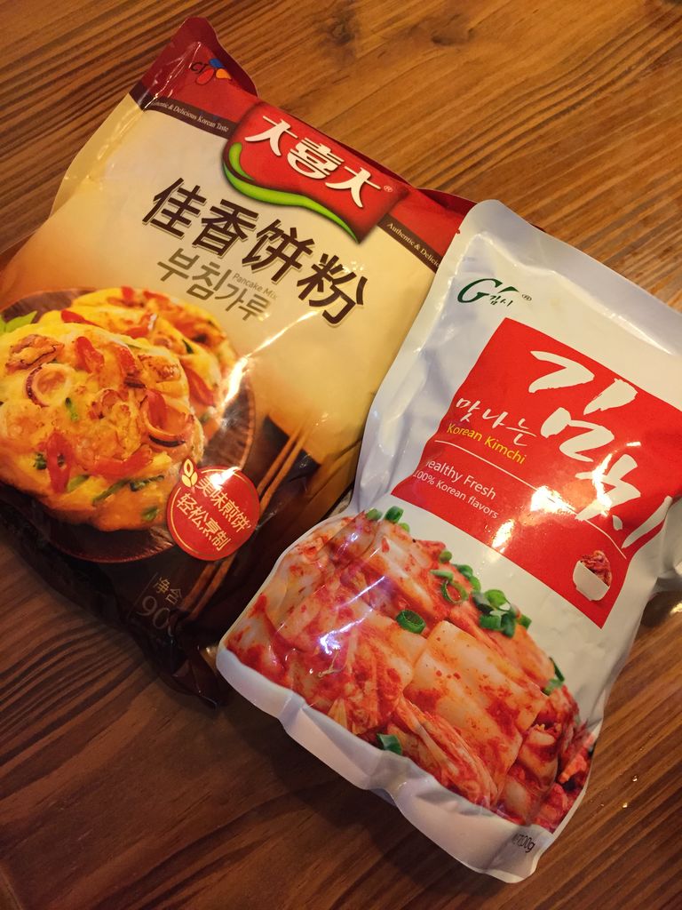 美味早餐~培根鸡蛋泡菜饼的做法图解2