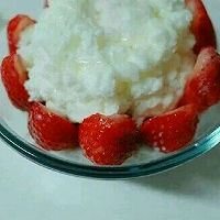 草莓冰沙的做法图解7