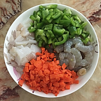 海鲜焗芝士的做法图解1