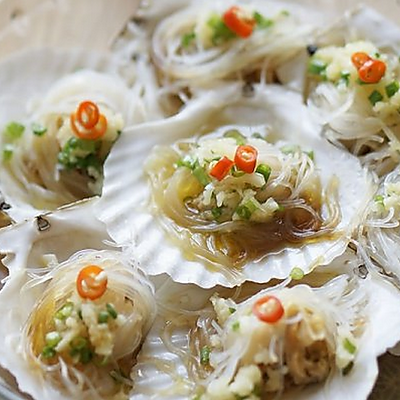 蒜蓉粉丝蒸扇贝