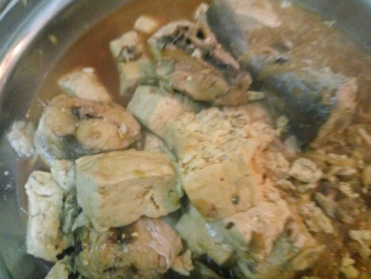 无姜鲅鱼炖豆腐的做法