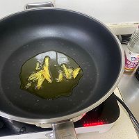小豌豆炒虾仁的做法图解4