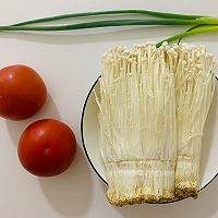 番茄炒金针菇的做法图解1
