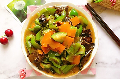 丝瓜炒木耳