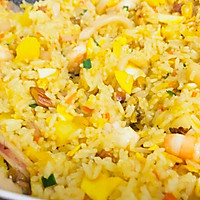 坚果菠萝海鲜炒饭#餐桌上的春日限定#的做法图解20