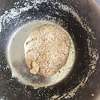 蛋黄米粉酥饼的做法图解5