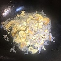 银鱼炒蛋的做法图解8