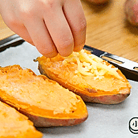 奶香芝士焗红薯的做法图解4