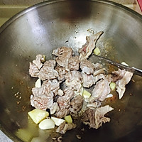 土豆炖牛腩的做法图解5