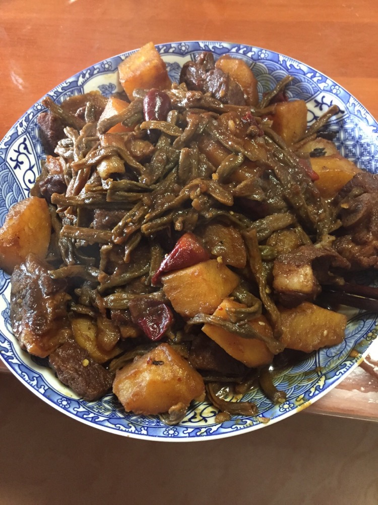 干豆角土豆红烧肉