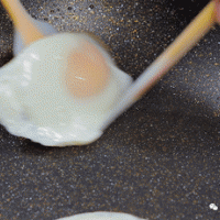 荷包蛋焖面 宝宝辅食食谱的做法图解3