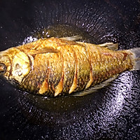 红烧鲫鱼的做法图解2