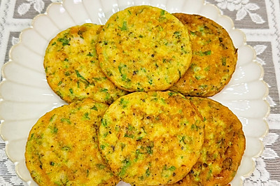 每天吃个快手减脂早餐饼：生菜虾滑鸡蛋饼