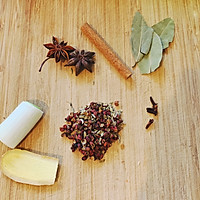 浓香四溢的卤鸡蛋,豆干,比吃肉还香!的做法图解1