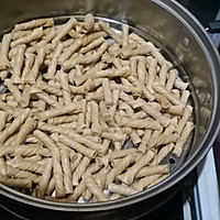 自制手撕辣条的做法图解3