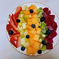 五彩水果沙拉的做法图解3