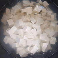 蟹黄豆腐的做法图解2