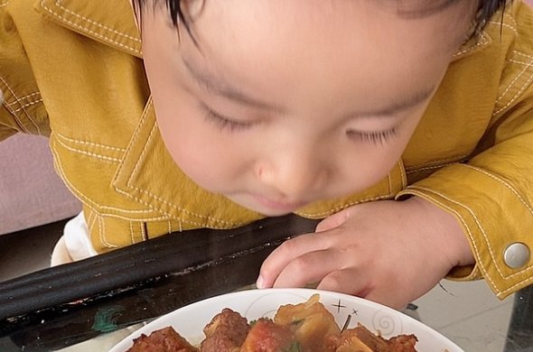 红烧排骨炖土豆