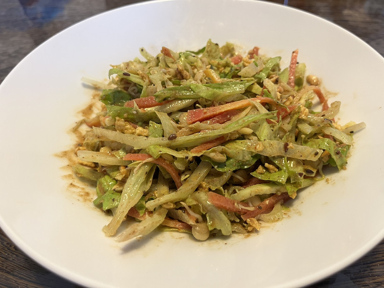 沙拉菜（越南春卷）的做法