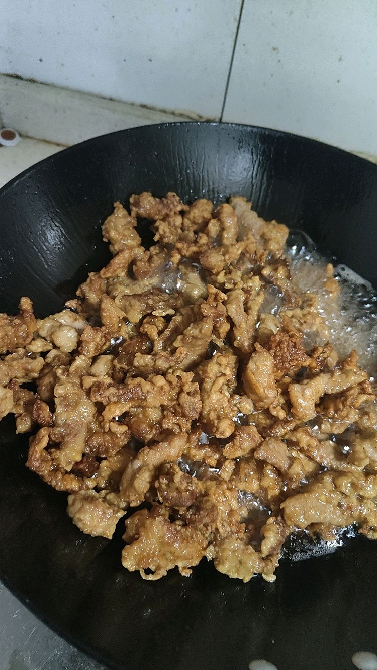 油炸酥肉的做法