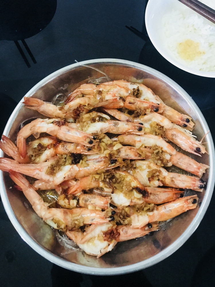 蒜蓉粉丝蒸虾的做法
