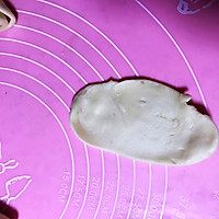 #憋在家里吃什么#传统中式点心蛋黄酥的做法图解18