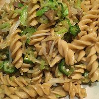 泡菜牛肉通心粉的做法图解8