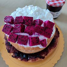 #蓓妮妈妈美味#蓝莓果酱酸奶蛋糕。