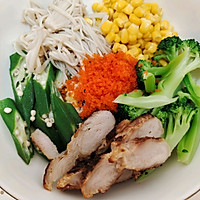 鱼籽鸡排时蔬拌饭的做法图解16