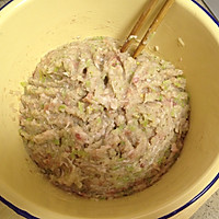 猪肉萝卜饺子的做法图解16